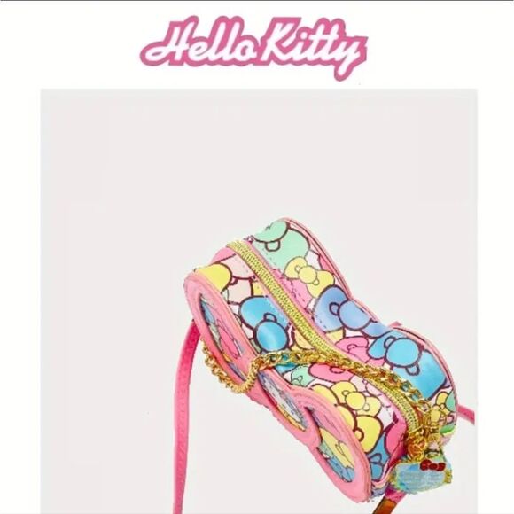 Hello Kitty Sanrio Bow Crossbody Bag - Picture 5 of 10